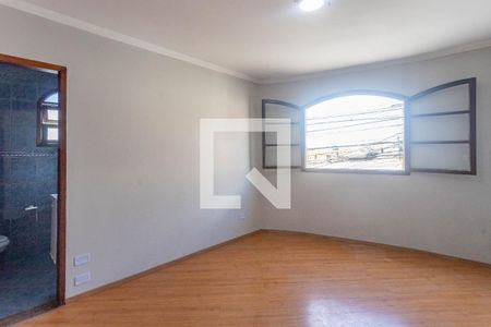 Casa para alugar com 3 quartos, 243m² em Taboão, Diadema
