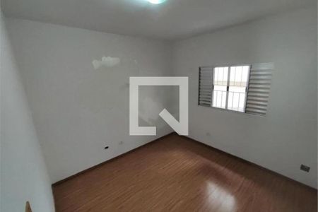 Casa à venda com 6 quartos, 194m² em Jardim Adutora, São Paulo