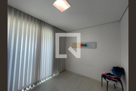 Casa à venda com 4 quartos, 540m² em Buritis, Belo Horizonte