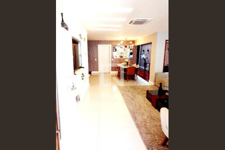 Casa à venda com 5 quartos, 240m² em Recreio dos Bandeirantes, Rio de Janeiro