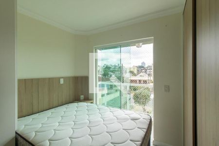Quarto 1 de apartamento para alugar com 1 quarto, 49m² em Portão, Curitiba