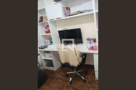 Casa à venda com 4 quartos, 180m² em Jardim Bonito, São Paulo
