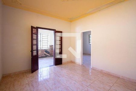 Casa à venda com 5 quartos, 200m² em Santa Rosa, Niterói