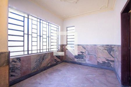 Casa à venda com 5 quartos, 200m² em Santa Rosa, Niterói