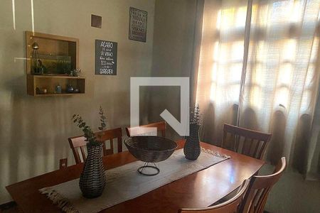 Casa à venda com 3 quartos, 200m² em CECAP, Jundiaí