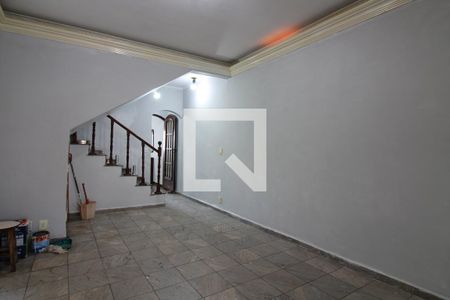 Sala de casa para alugar com 5 quartos, 420m² em Vila Ré, São Paulo