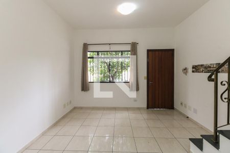 Sala  de casa de condomínio para alugar com 2 quartos, 98m² em Vila Moreira, São Paulo