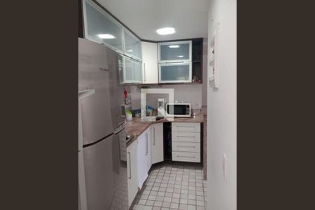 Apartamento à venda com 2 quartos, 86m² em Camboinhas, Niterói
