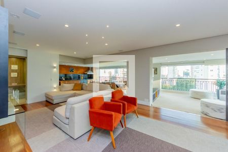 Apartamento à venda com 8 quartos, 250m² em Vila Mariana, São Paulo