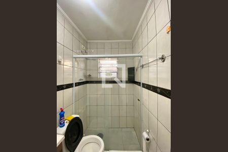 Banheiro de casa para alugar com 1 quarto, 50m² em Jardim Modelo, São Paulo