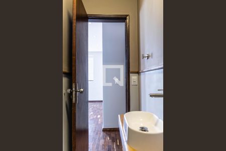 Lavabo de apartamento para alugar com 5 quartos, 180m² em Santa Lúcia, Belo Horizonte