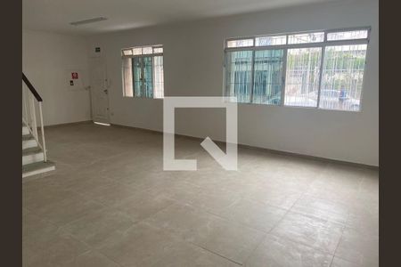Casa à venda com 5 quartos, 250m² em Nova Piraju, São Paulo