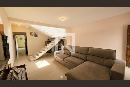 Casa à venda com 3 quartos, 220m² em Jardim Novo Mundo, Várzea Paulista