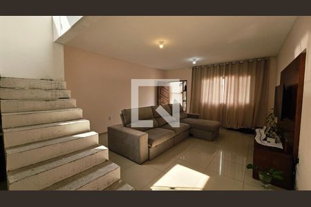 Casa à venda com 3 quartos, 220m² em Jardim Novo Mundo, Várzea Paulista