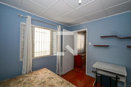 Quarto 1 de casa para alugar com 2 quartos, 100m² em Vila Morse, São Paulo