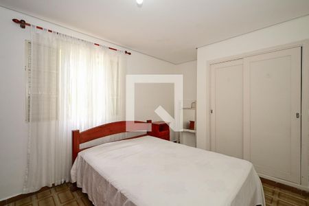 Quarto 2 de casa para alugar com 2 quartos, 100m² em Vila Morse, São Paulo