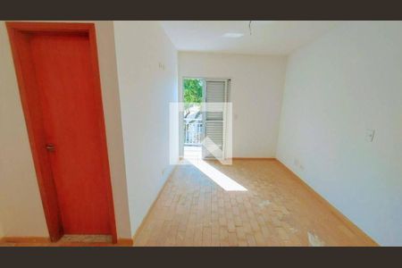 Casa à venda com 2 quartos, 80m² em Jardim Odete, São Paulo