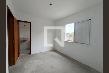 Casa à venda com 2 quartos, 74m² em Vila Polopoli, São Paulo