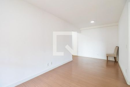 Sala de apartamento para alugar com 2 quartos, 75m² em Jardim Tupanci, Barueri