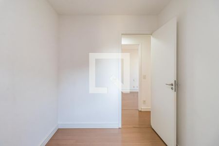 Quarto 1 de apartamento para alugar com 2 quartos, 75m² em Jardim Tupanci, Barueri