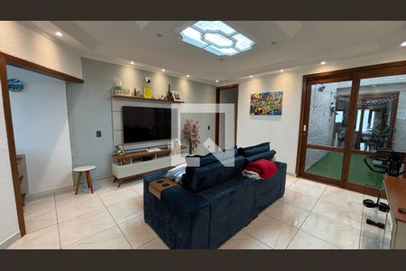 Sala de casa à venda com 3 quartos, 247m² em Parque Gerassi, Santo André