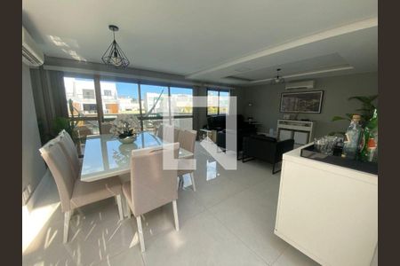 Apartamento à venda com 5 quartos, 330m² em Barra da Tijuca, Rio de Janeiro
