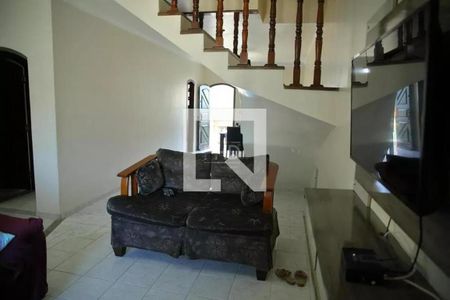 Casa à venda com 4 quartos, 180m² em Jardim Ipe, São Bernardo do Campo