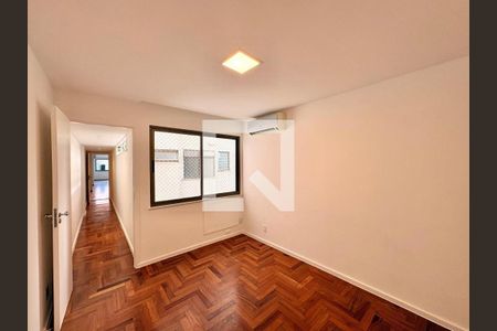 Apartamento à venda com 3 quartos, 182m² em Leblon, Rio de Janeiro