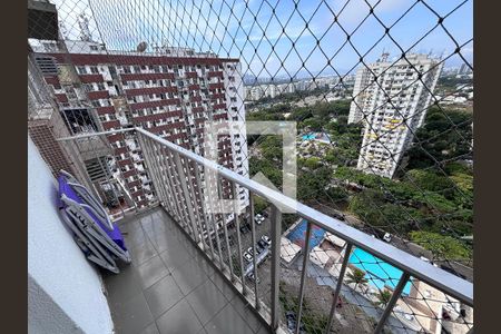 Varanda de apartamento para alugar com 2 quartos, 57m² em Barra da Tijuca, Rio de Janeiro