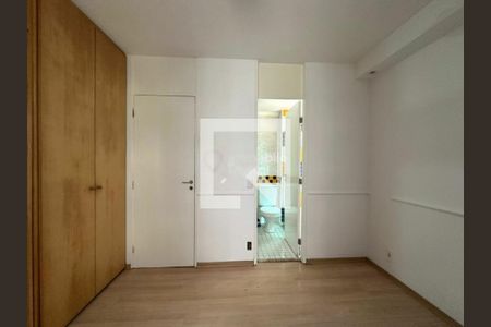 Apartamento à venda com 3 quartos, 75m² em Vila Sofia, São Paulo