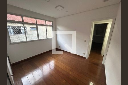 Apartamento à venda com 4 quartos, 157m² em Buritis, Belo Horizonte