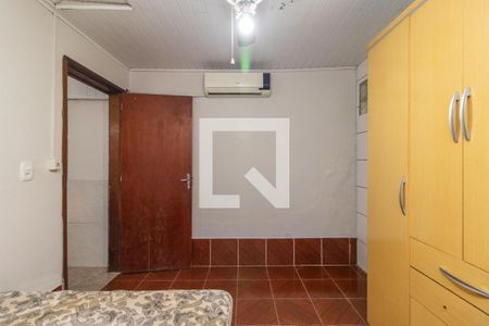 Quarto 2 de casa para alugar com 3 quartos, 80m² em Vila Nova, Porto Alegre