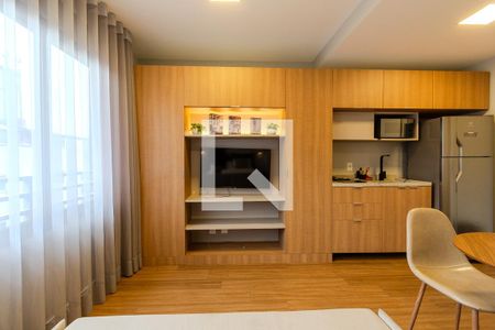 Sala/Quarto de kitnet/studio à venda com 1 quarto, 29m² em Farroupilha, Porto Alegre