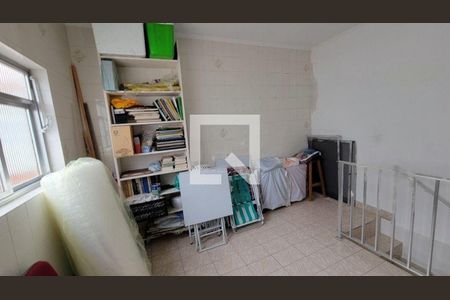 Casa à venda com 3 quartos, 209m² em Santa Terezinha, São Bernardo do Campo