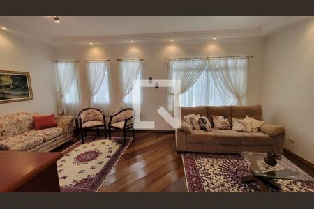 Casa à venda com 3 quartos, 209m² em Santa Terezinha, São Bernardo do Campo