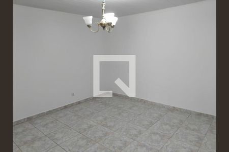 Casa para alugar com 3 quartos, 130m² em Vila Ipojuca, São Paulo