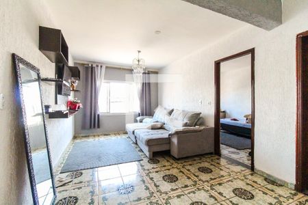 Sala de casa à venda com 6 quartos, 240m² em Jardim São Paulo, São Paulo