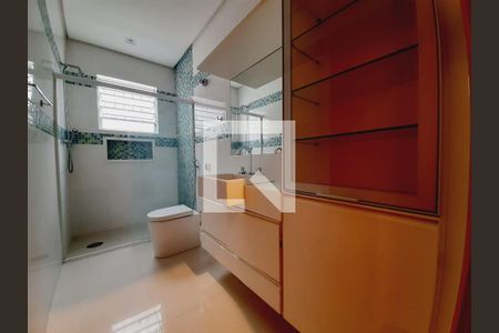 Banheiro  de casa à venda com 3 quartos, 236m² em Olímpico, São Caetano do Sul