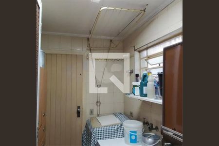 Casa à venda com 5 quartos, 300m² em Itaim Bibi, São Paulo