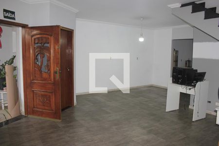 Sala de casa para alugar com 4 quartos, 247m² em Vila Clotilde, Guarulhos