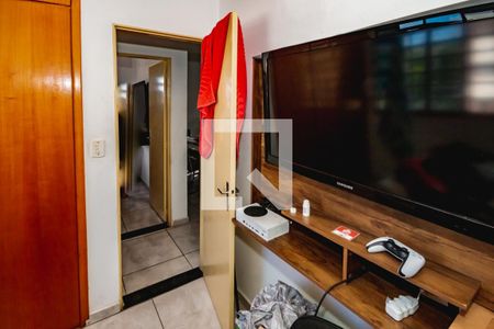 Apartamento à venda com 2 quartos, 60m² em Serrano, Belo Horizonte