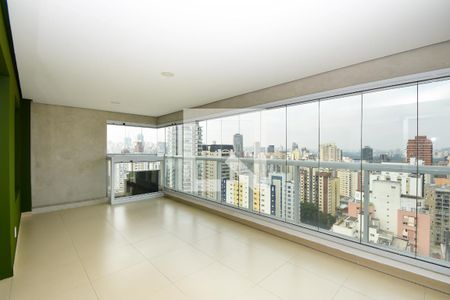 varanda sala e quarto de kitnet/studio à venda com 2 quartos, 85m² em Pinheiros, São Paulo