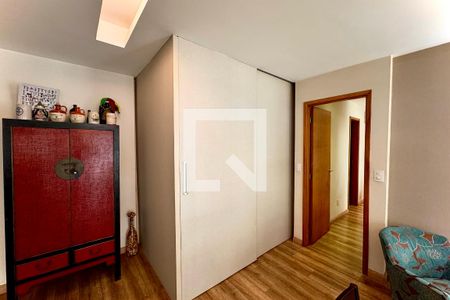 Sala/cozinha de apartamento à venda com 2 quartos, 117m² em Laranjeiras, Rio de Janeiro
