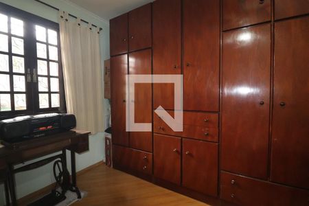 Quarto 1 de casa à venda com 2 quartos, 107m² em Vila Scarpelli, Santo André