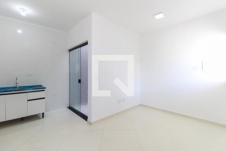 Sala de casa à venda com 2 quartos, 70m² em Parque Guarani, São Paulo