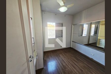 Quarto de casa à venda com 4 quartos, 174m² em Vila Isolina Mazzei, São Paulo