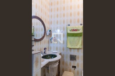 Banheiro da Suíte de casa à venda com 3 quartos, 232m² em Barreiro, Belo Horizonte