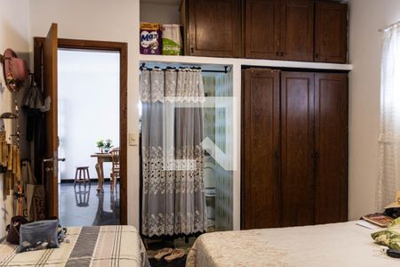 Suíte de casa à venda com 3 quartos, 232m² em Barreiro, Belo Horizonte