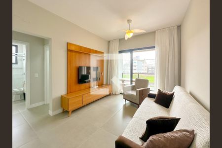 Sala de TV de apartamento para alugar com 2 quartos, 75m² em Ingleses do Rio Vermelho, Florianópolis