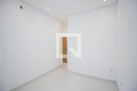 Quarto Suíte de casa à venda com 3 quartos, 70m² em Tropical, Contagem